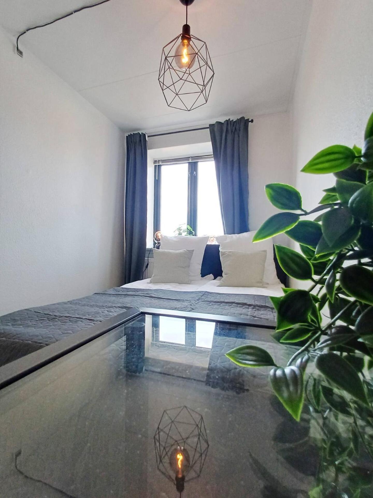 Central Double Room With Free Parking Hjørring المظهر الخارجي الصورة